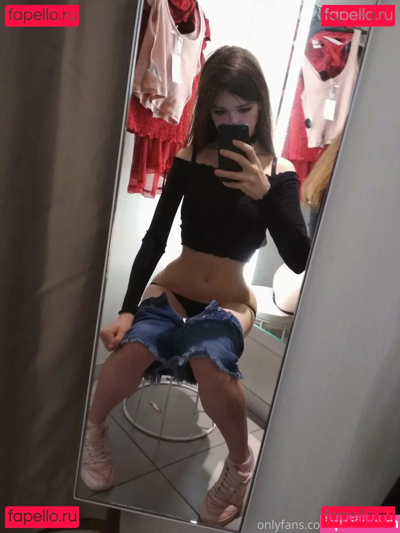 ninelbordel Onlyfans Photo Gallery 