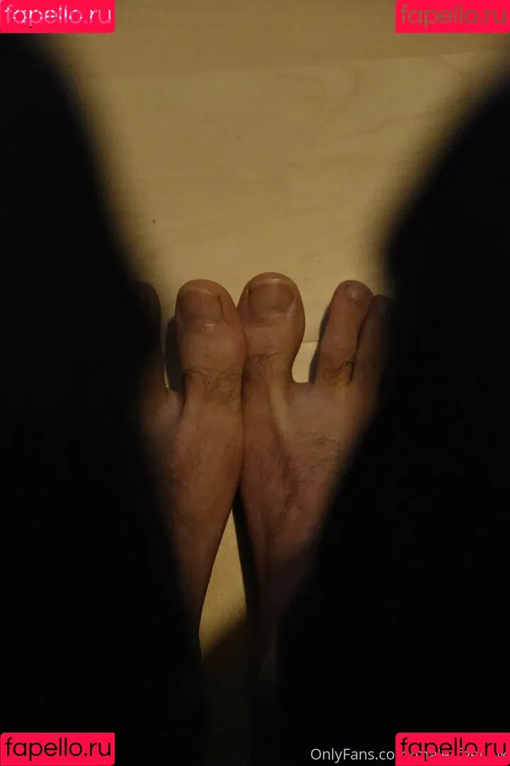 male_feet_uk Onlyfans Photo Gallery 