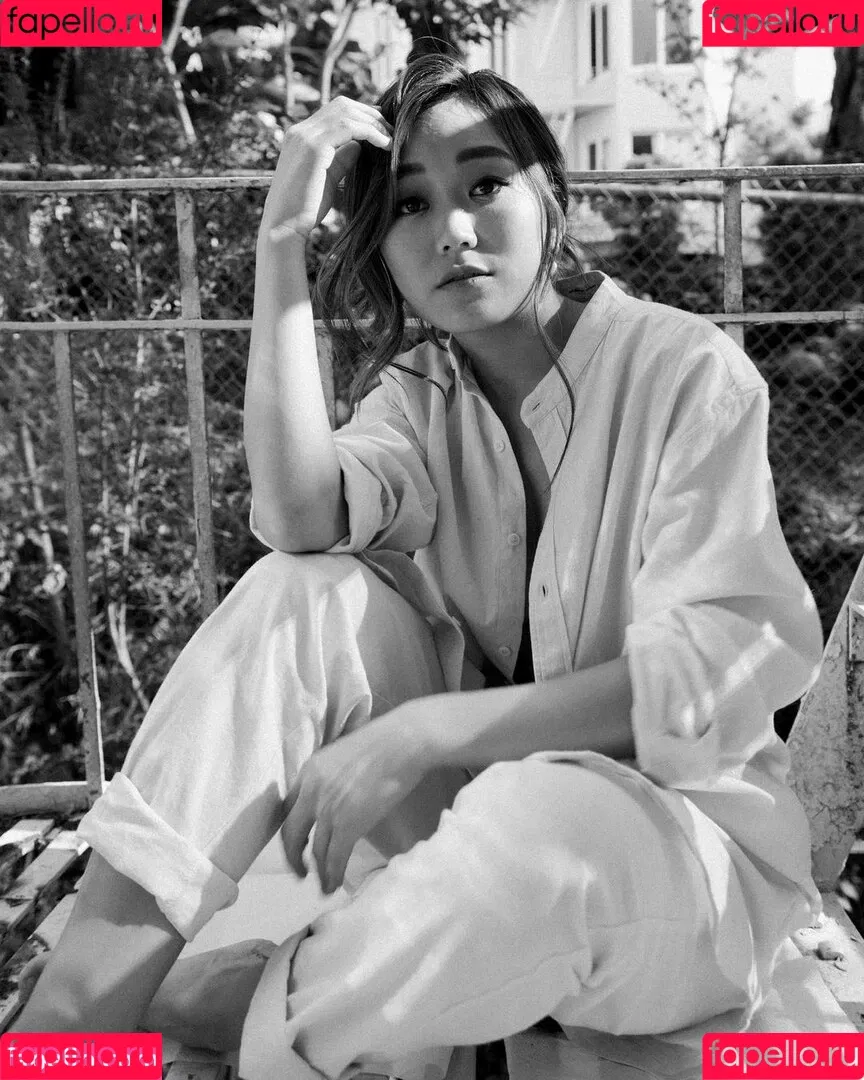 Karen Fukuhara Onlyfans Photo Gallery 