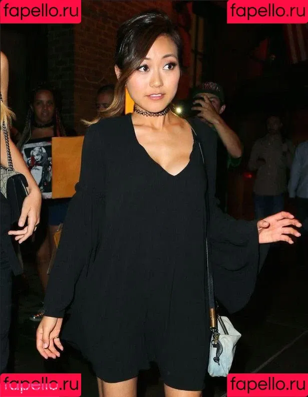 Karen Fukuhara Onlyfans Photo Gallery 