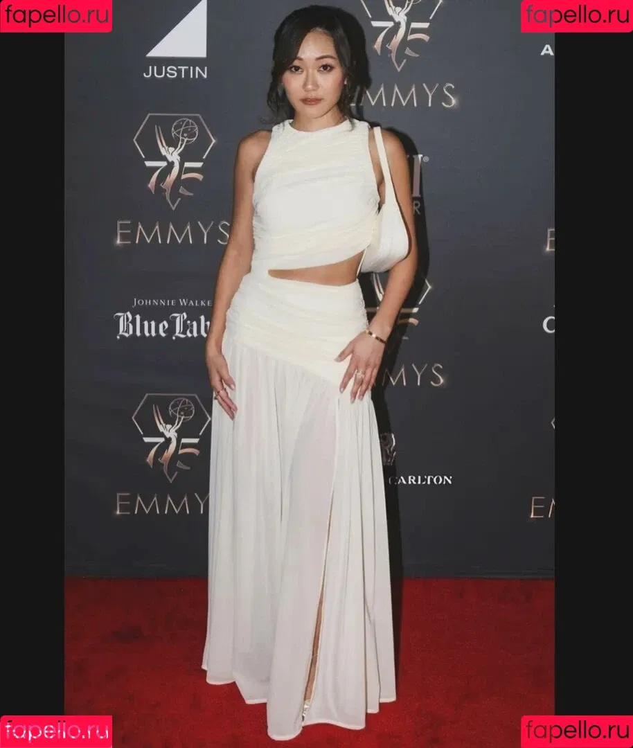 Karen Fukuhara Onlyfans Photo Gallery 