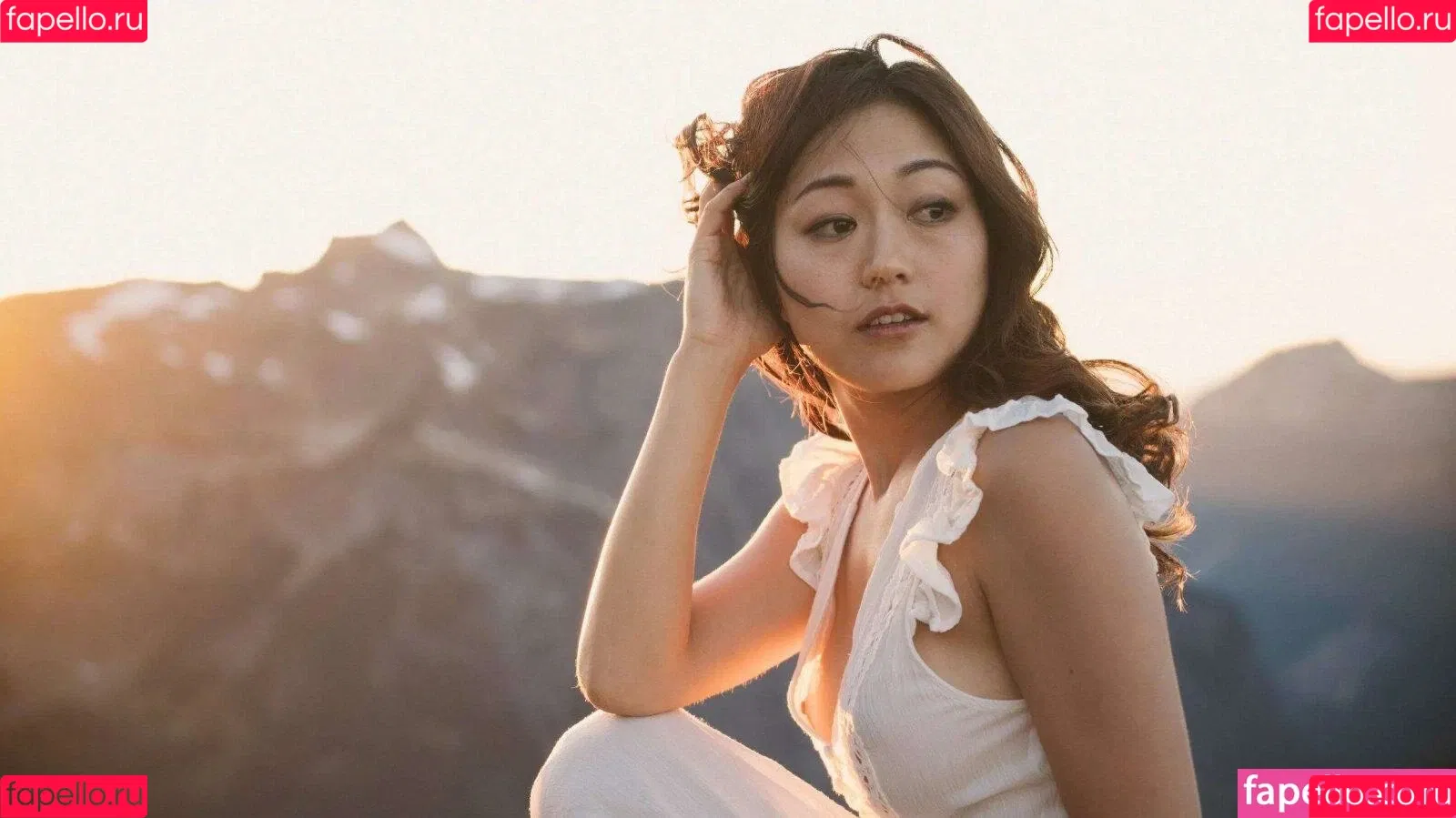 Karen Fukuhara Onlyfans Photo Gallery 
