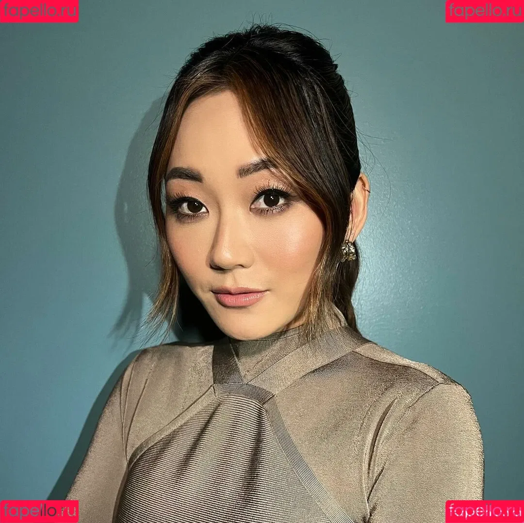 Karen Fukuhara Onlyfans Photo Gallery 