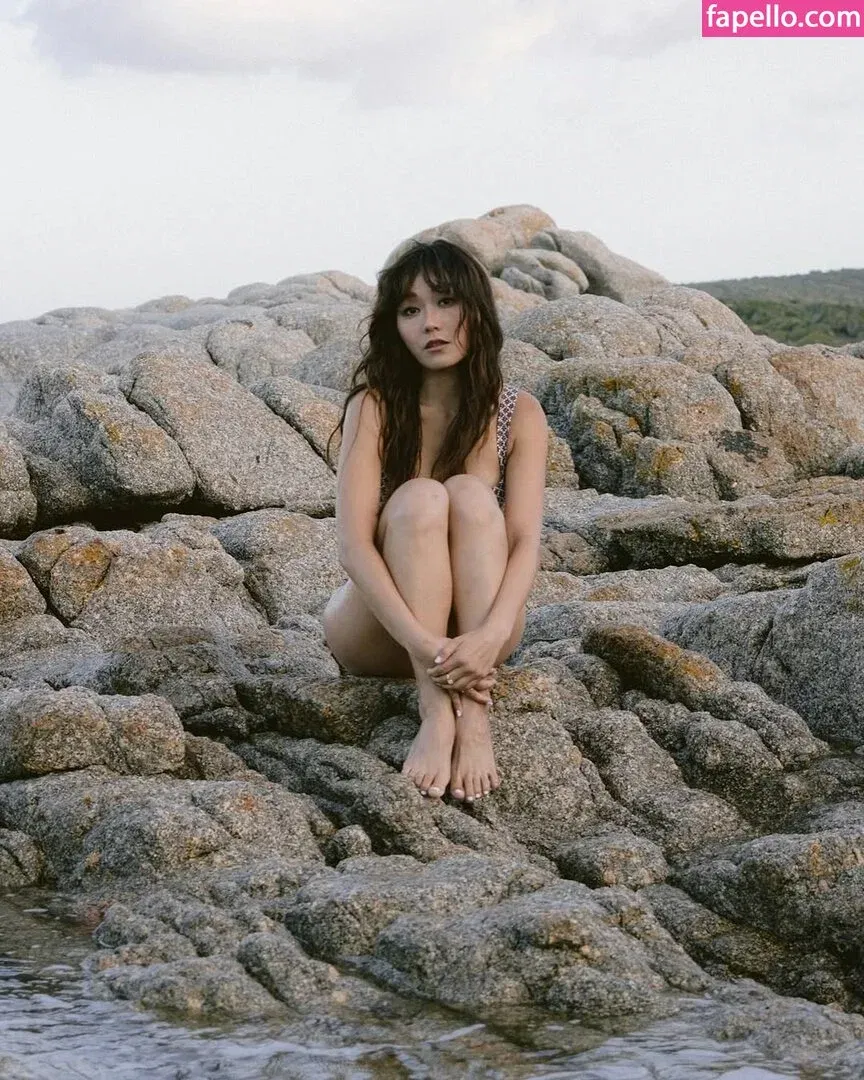 Karen Fukuhara Onlyfans Photo Gallery 