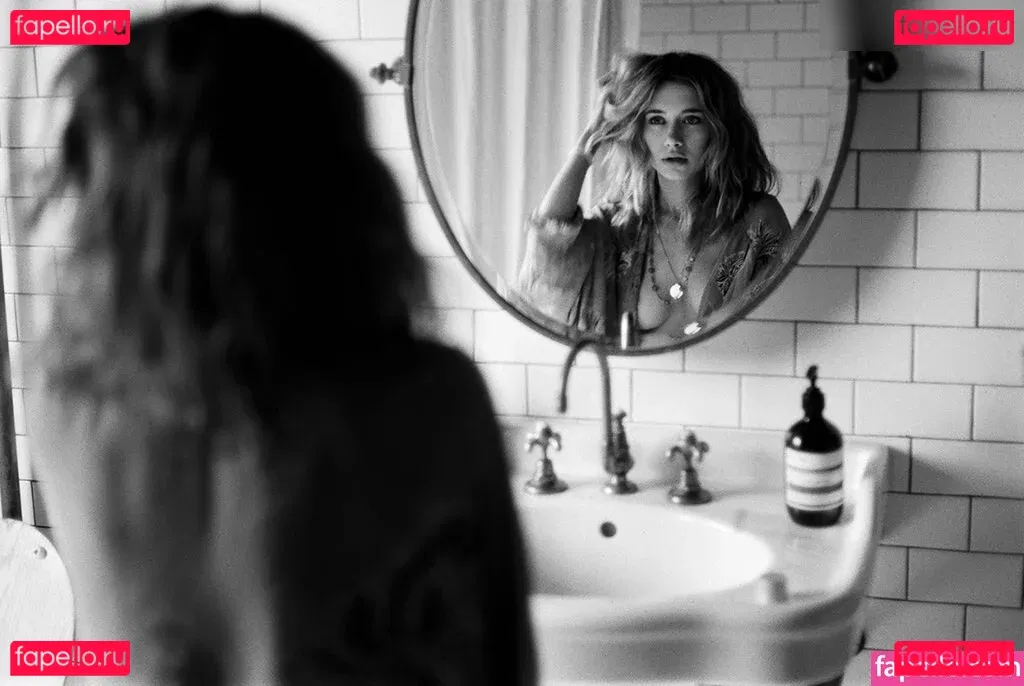 Olesya Rulin Onlyfans Photo Gallery 