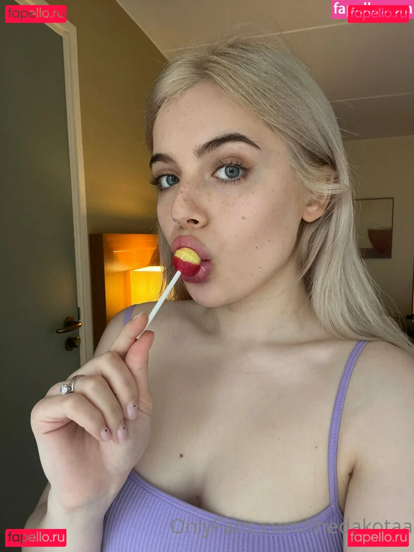 thedakotaa Onlyfans Photo Gallery 