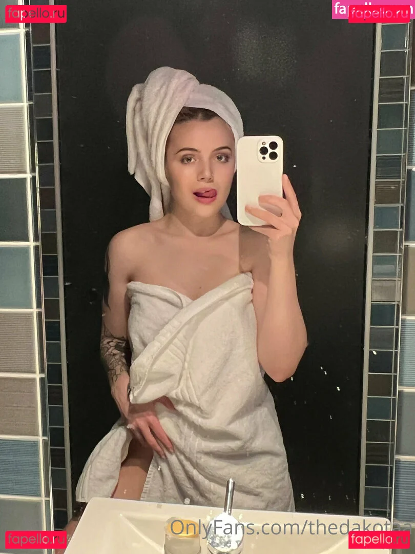 thedakotaa Onlyfans Photo Gallery 
