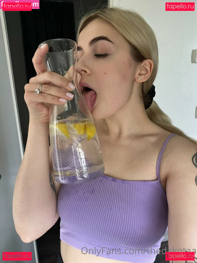 thedakotaa Onlyfans Photo Gallery 