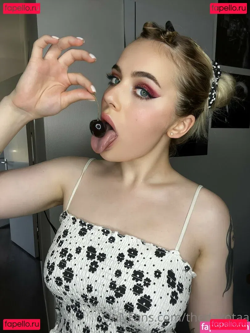 thedakotaa Onlyfans Photo Gallery 