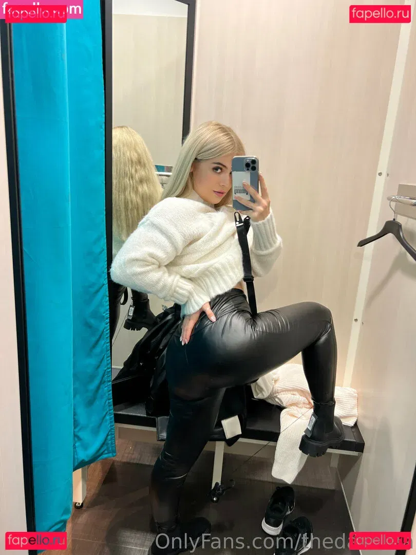 thedakotaa Onlyfans Photo Gallery 