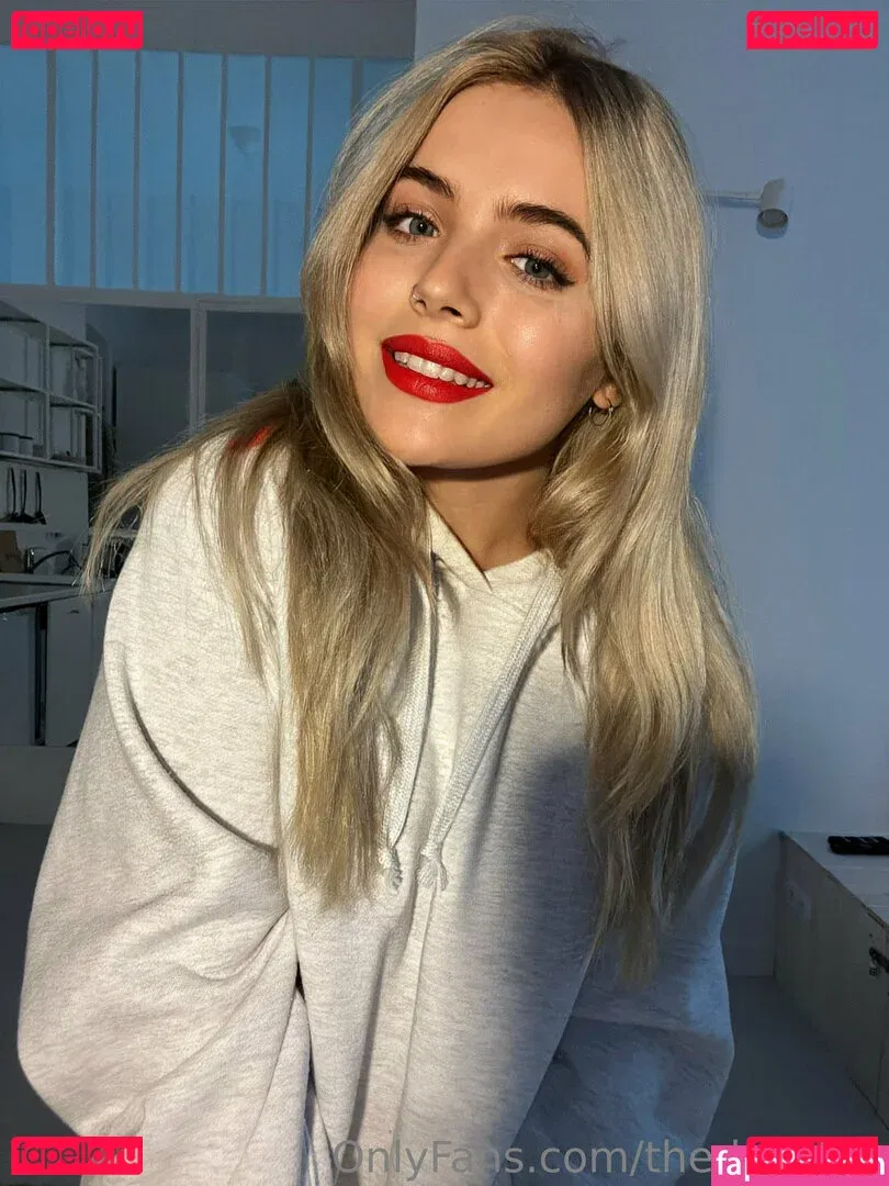 thedakotaa Onlyfans Photo Gallery 