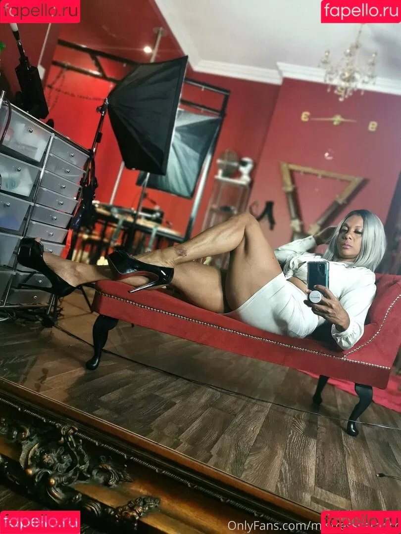 mistresssarahcc Onlyfans Photo Gallery 