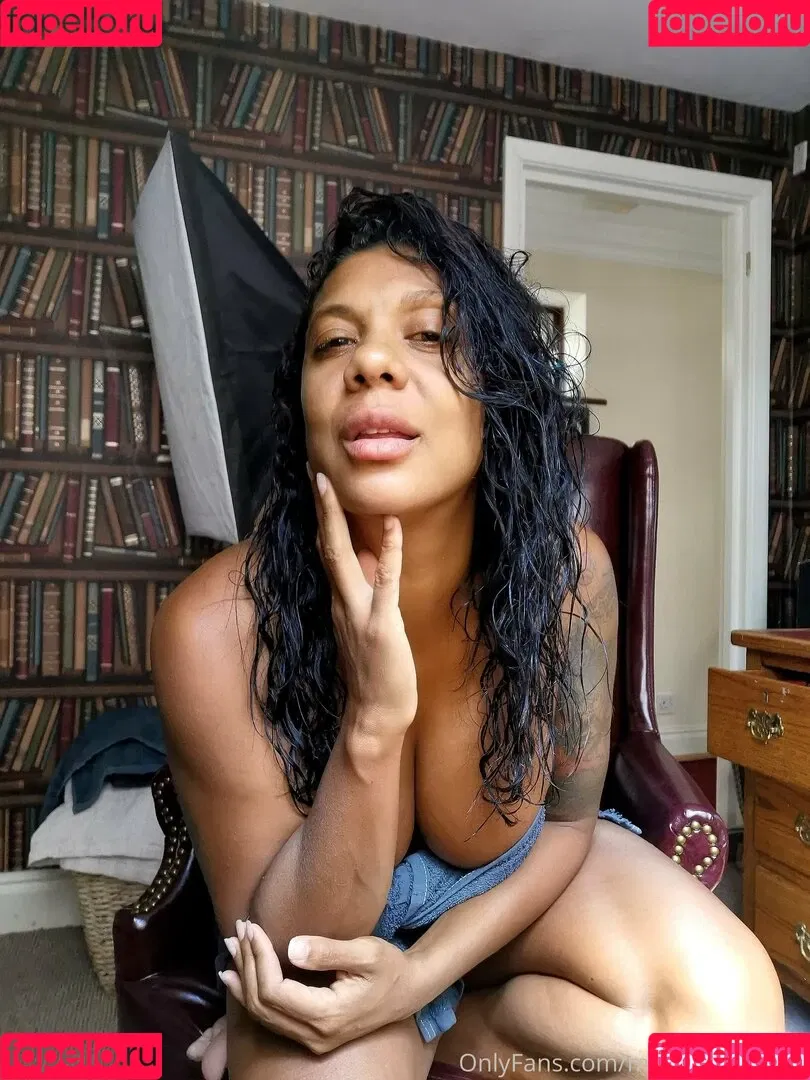 mistresssarahcc Onlyfans Photo Gallery 