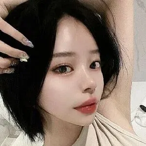 mllnjx Onlyfans Photo Gallery 