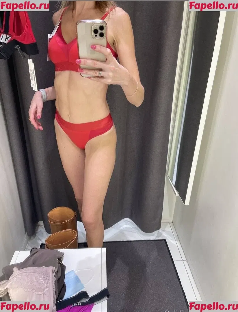 Lisarulit Onlyfans Photo Gallery 