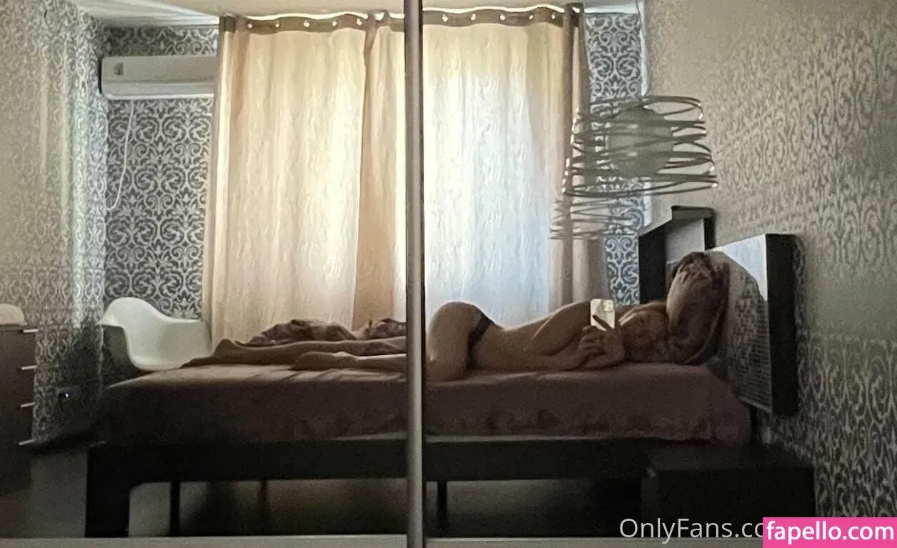 Lisarulit Onlyfans Photo Gallery 