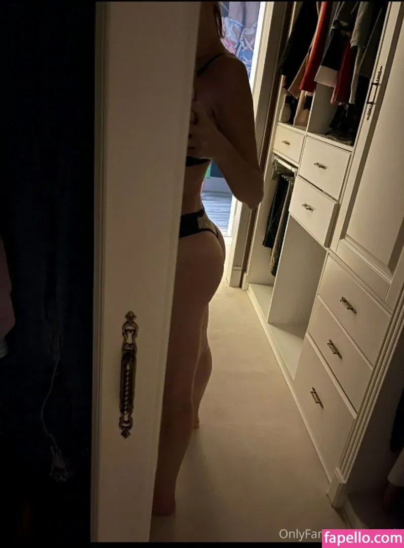 Lisarulit Onlyfans Photo Gallery 