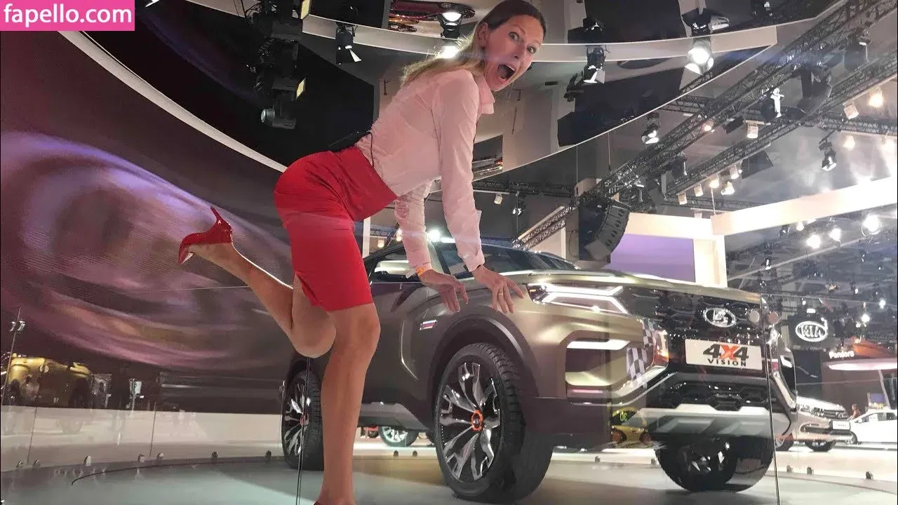 Lisarulit Onlyfans Photo Gallery 