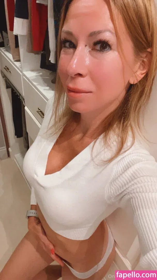 Lisarulit Onlyfans Photo Gallery 