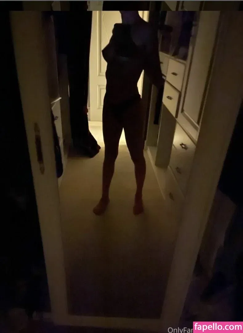 Lisarulit Onlyfans Photo Gallery 