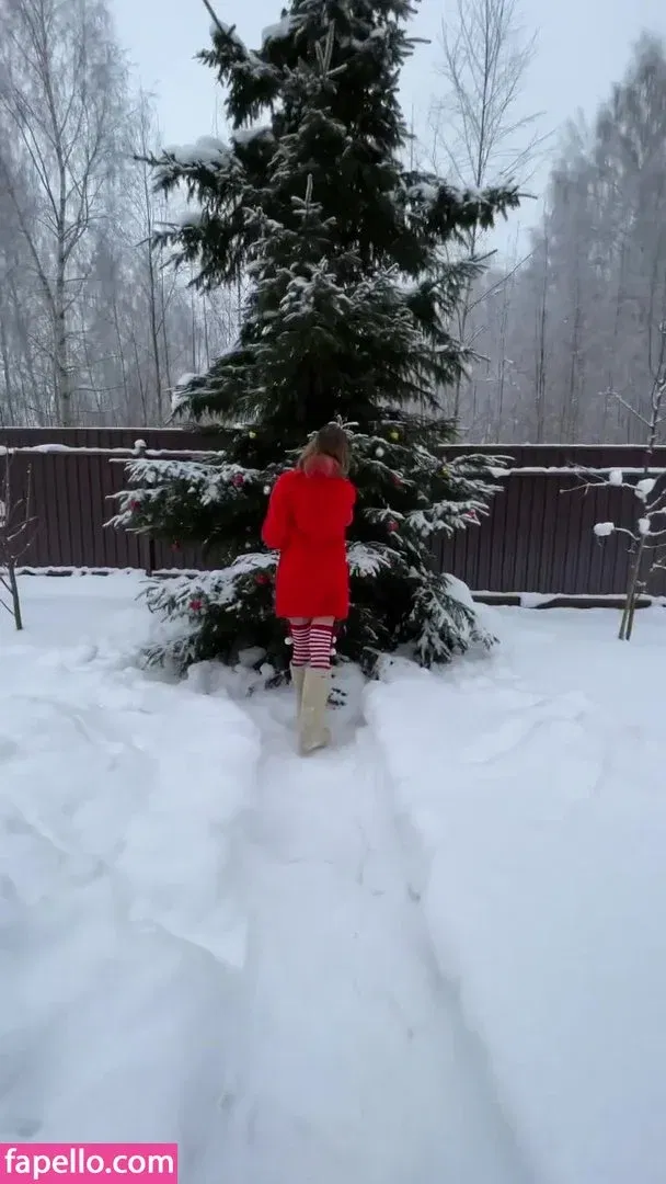 Lisarulit Onlyfans Photo Gallery 