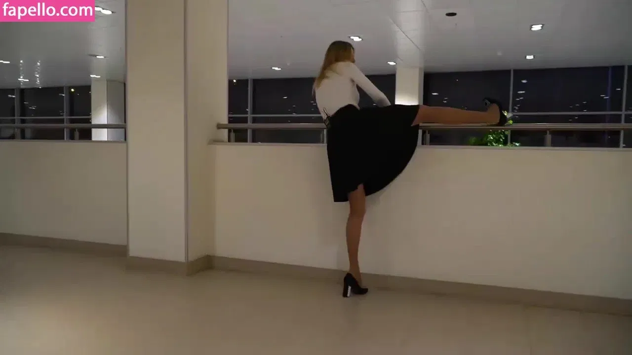 Lisarulit Onlyfans Photo Gallery 