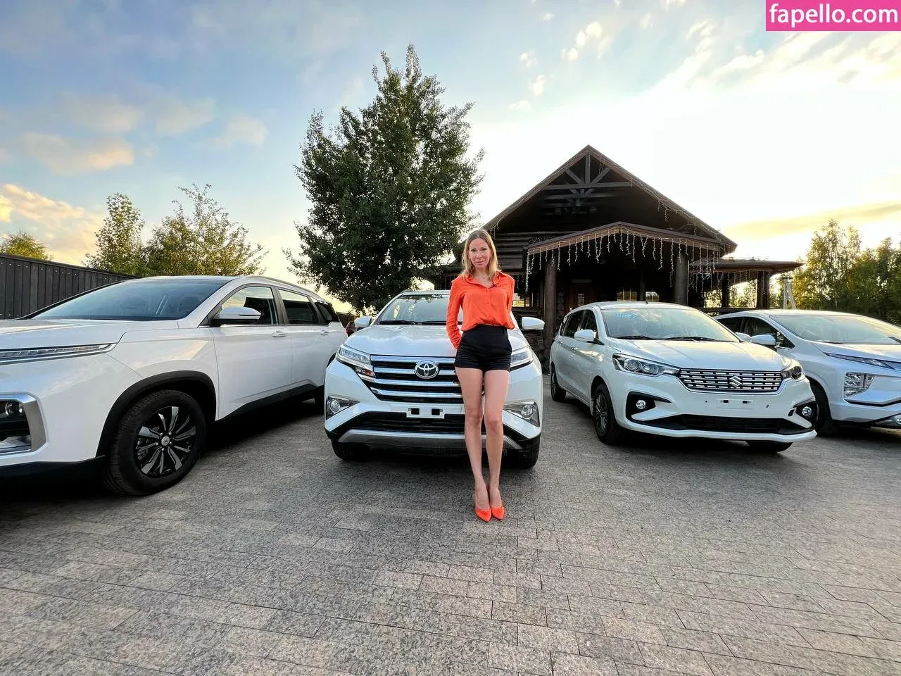 Lisarulit Onlyfans Photo Gallery 