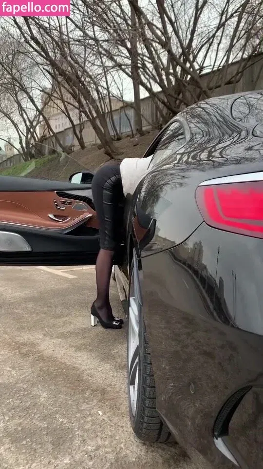 Lisarulit Onlyfans Photo Gallery 