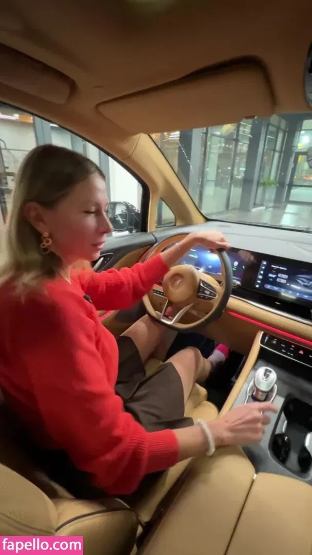 Lisarulit Onlyfans Photo Gallery 