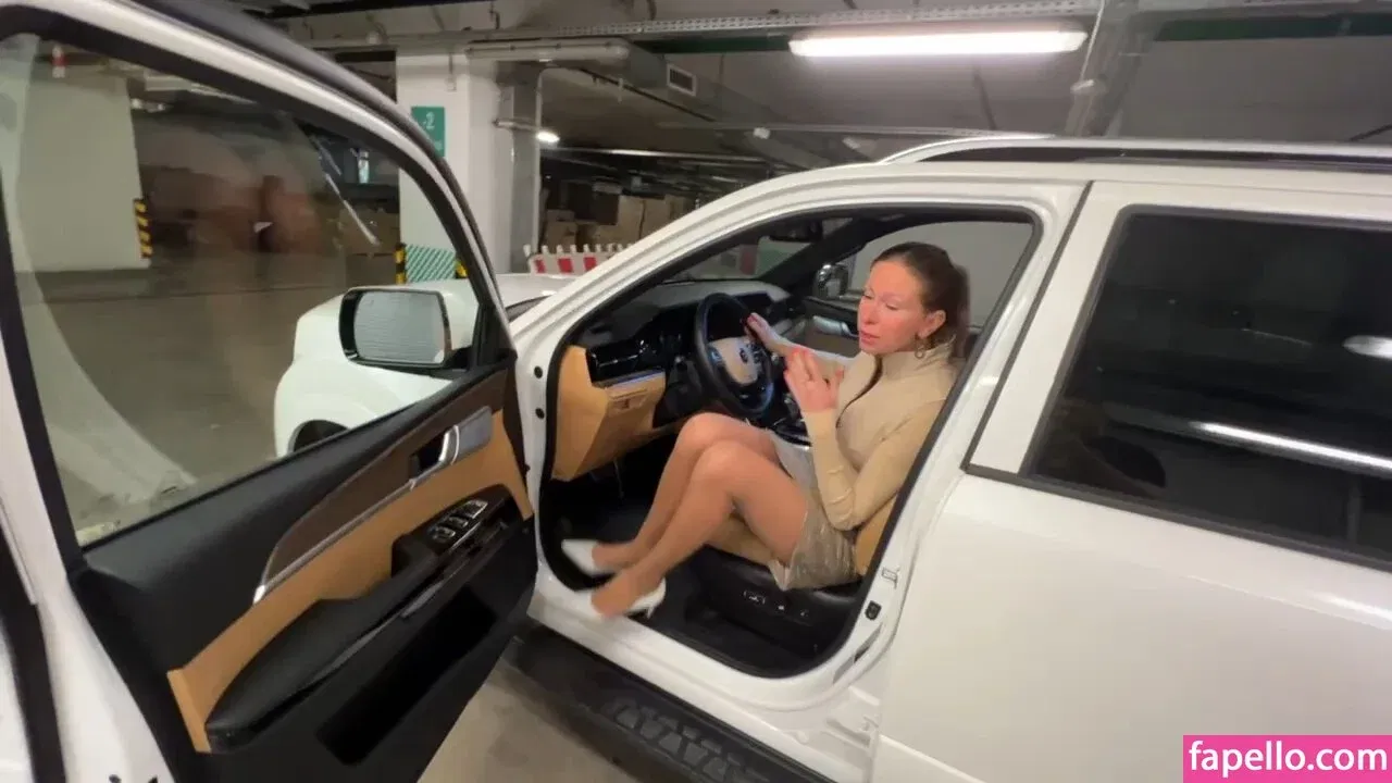 Lisarulit Onlyfans Photo Gallery 