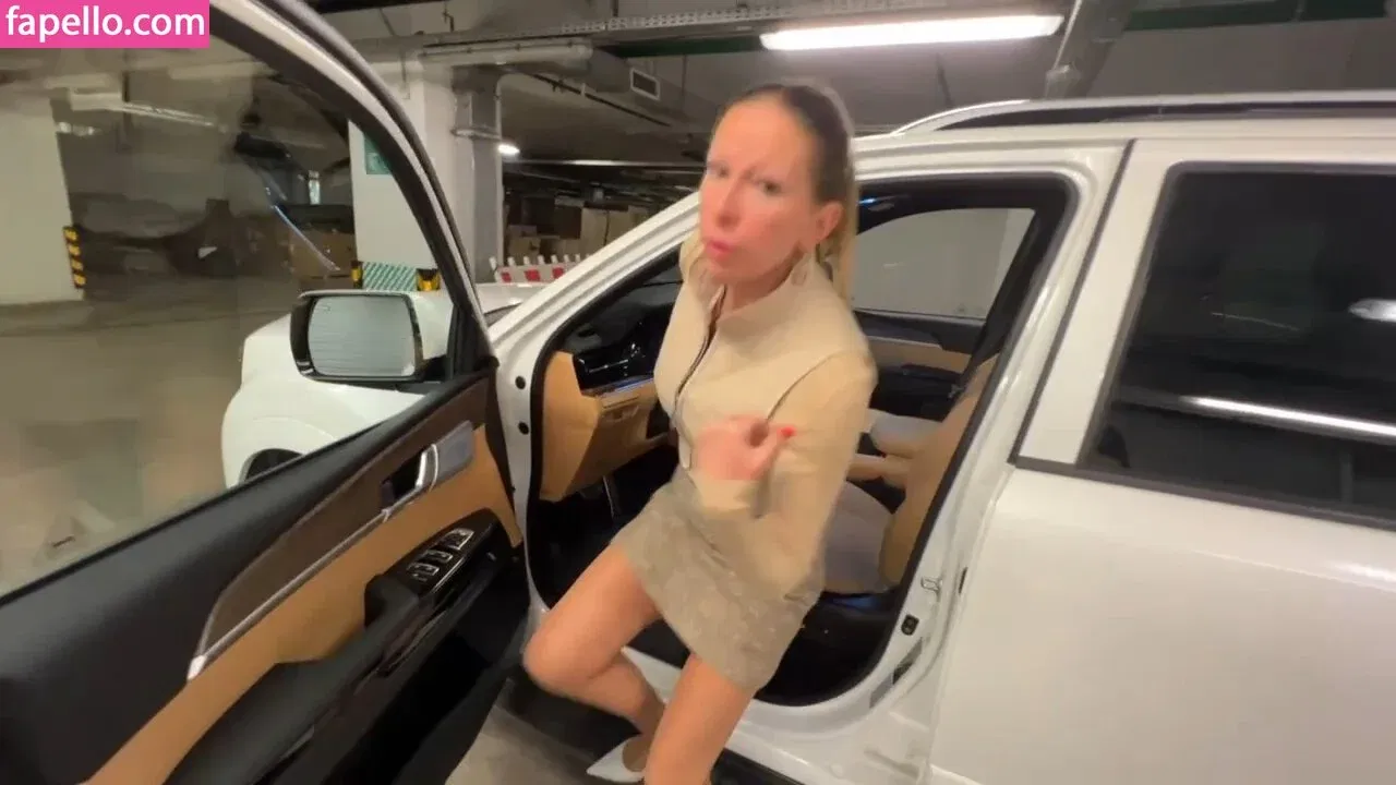 Lisarulit Onlyfans Photo Gallery 