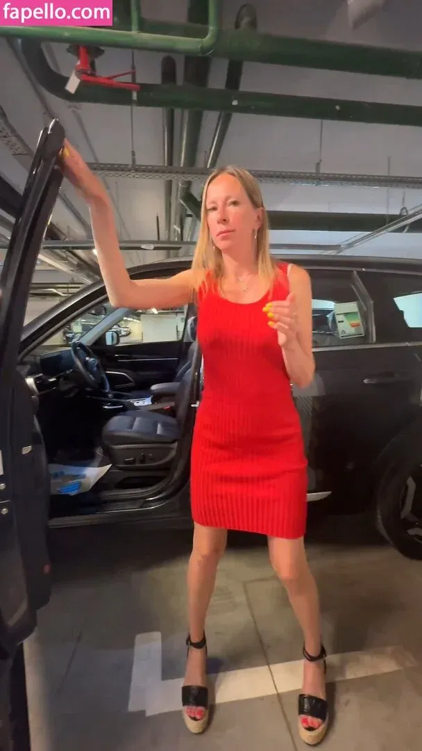 Lisarulit Onlyfans Photo Gallery 