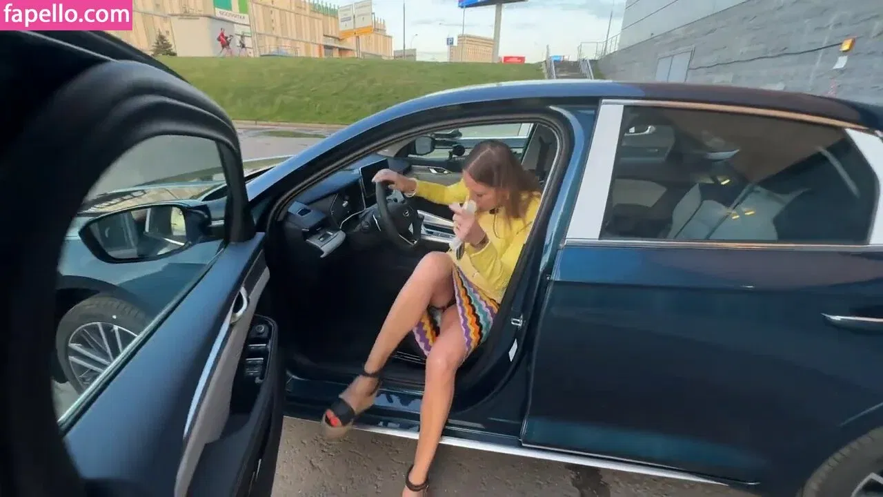 Lisarulit Onlyfans Photo Gallery 