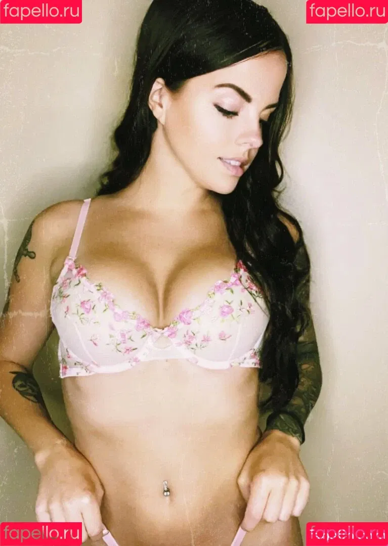 ItzKelllz Onlyfans Photo Gallery 