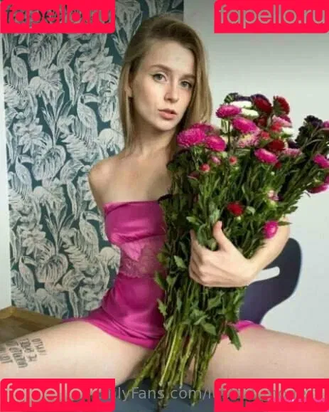 lustful_modest Onlyfans Photo Gallery 