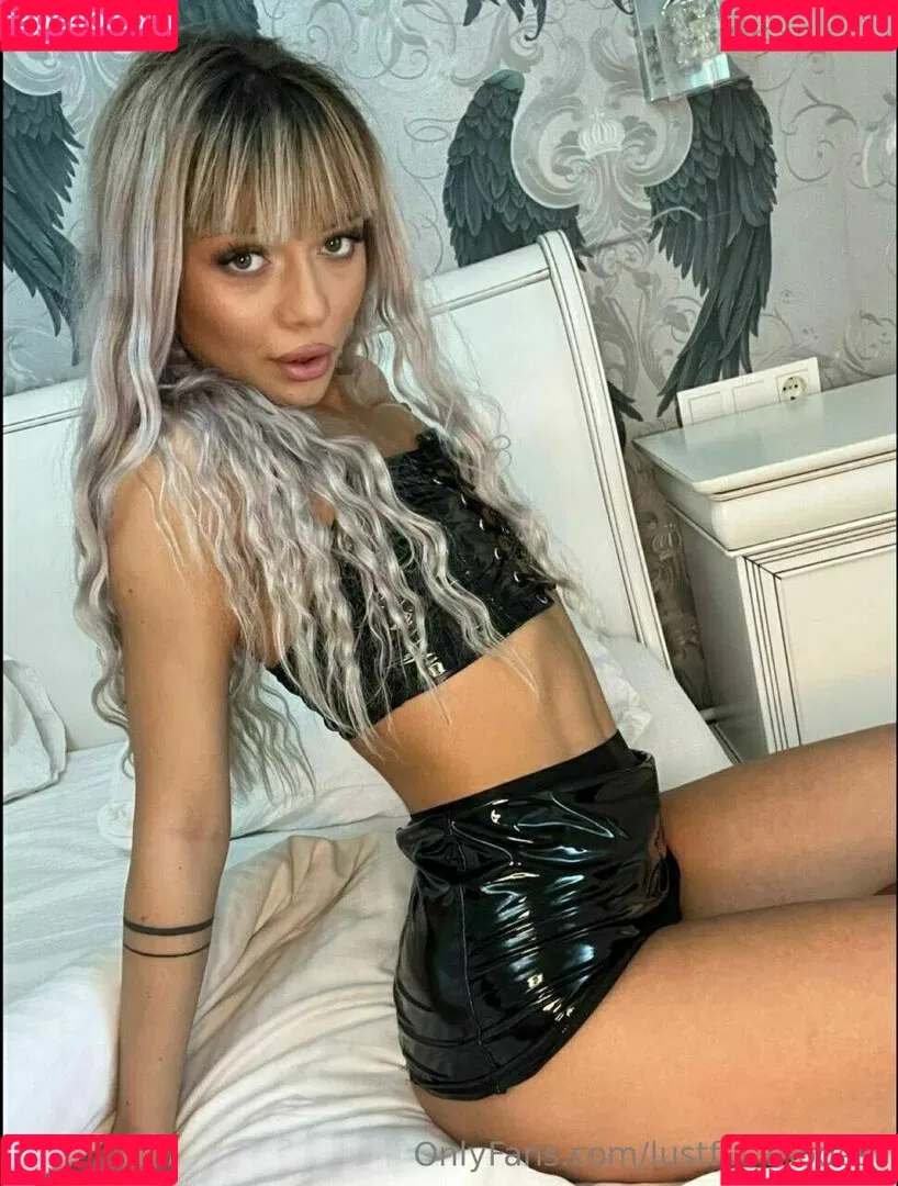 lustful_modest Onlyfans Photo Gallery 