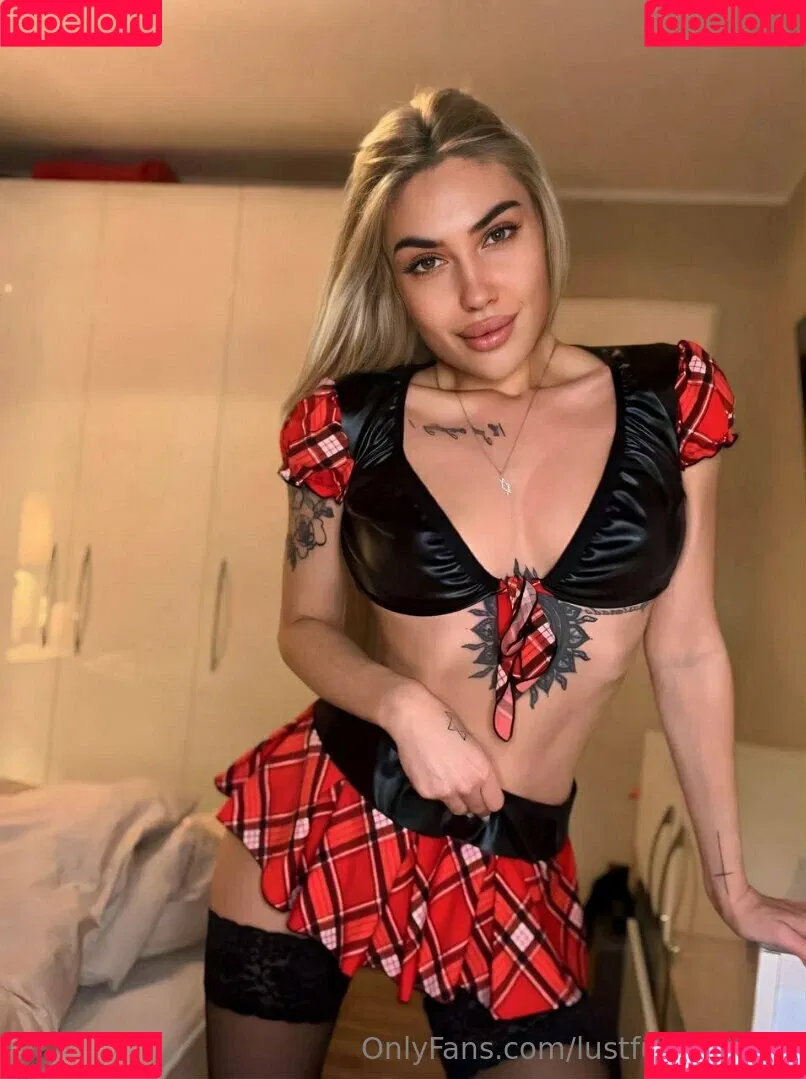lustful_modest Onlyfans Photo Gallery 