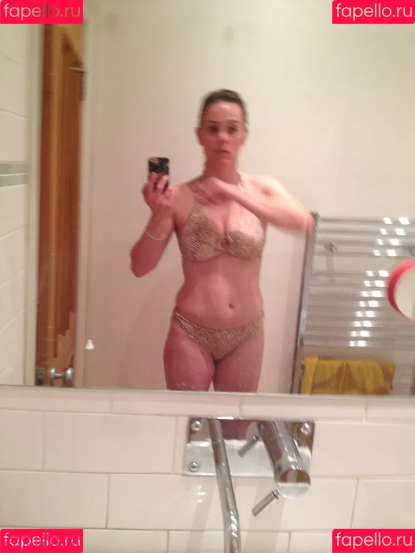 Jill Halfpenny Onlyfans Photo Gallery 