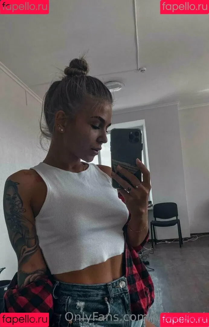 juliawind Onlyfans Photo Gallery 