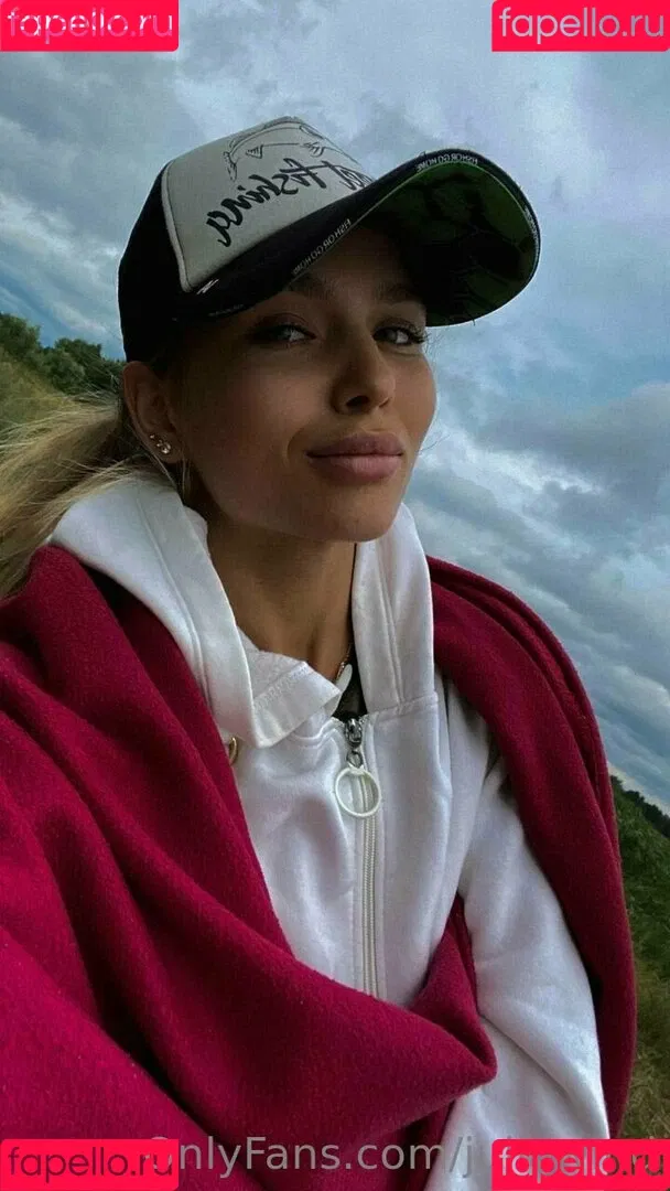 juliawind Onlyfans Photo Gallery 
