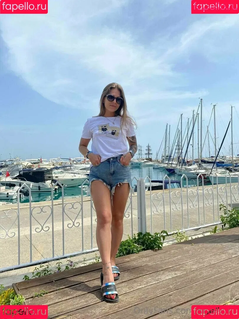 juliawind Onlyfans Photo Gallery 