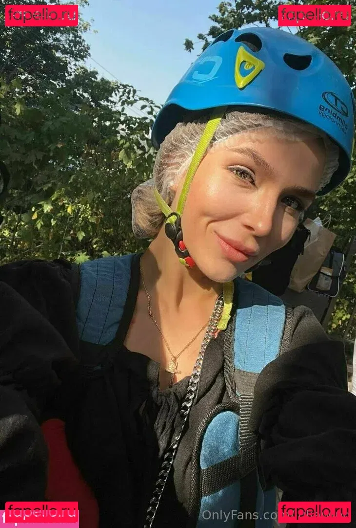 juliawind Onlyfans Photo Gallery 