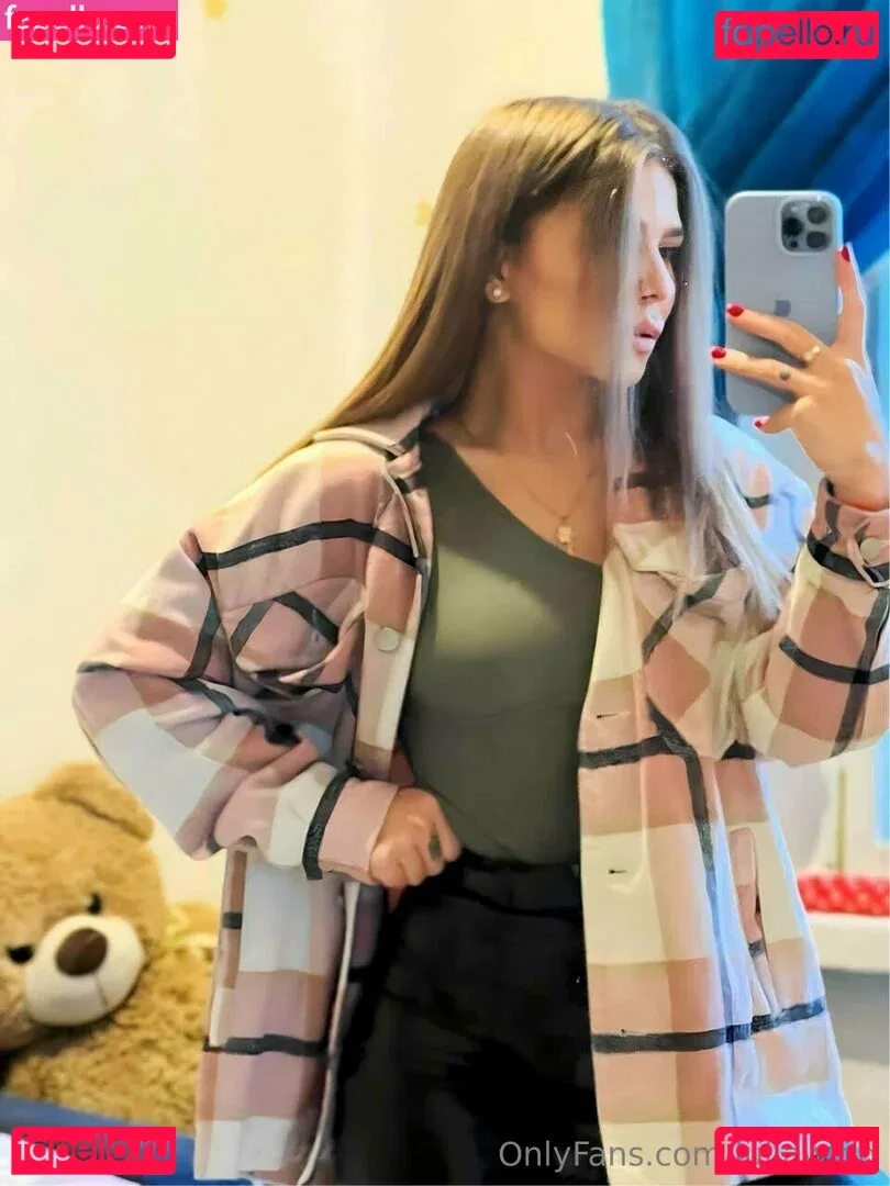 juliawind Onlyfans Photo Gallery 