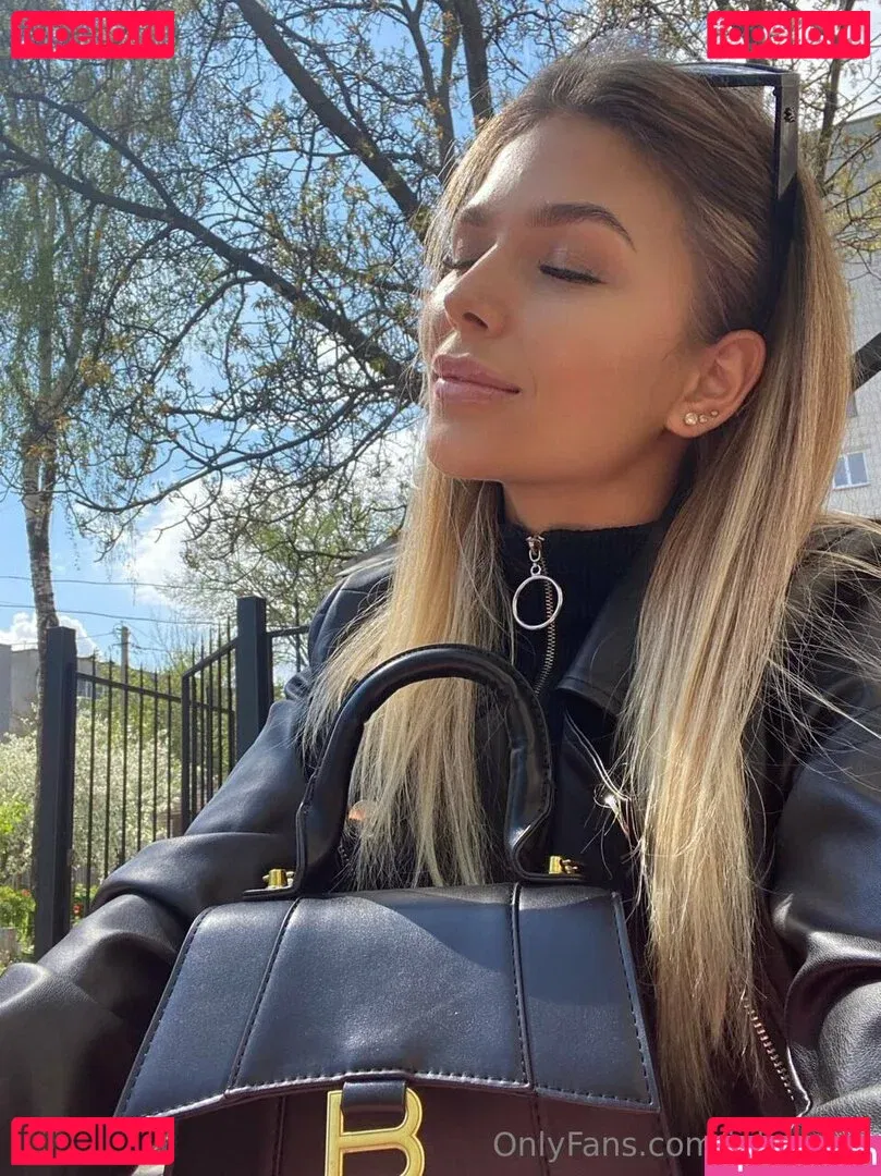 juliawind Onlyfans Photo Gallery 