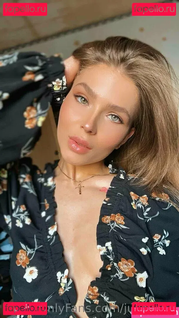 juliawind Onlyfans Photo Gallery 