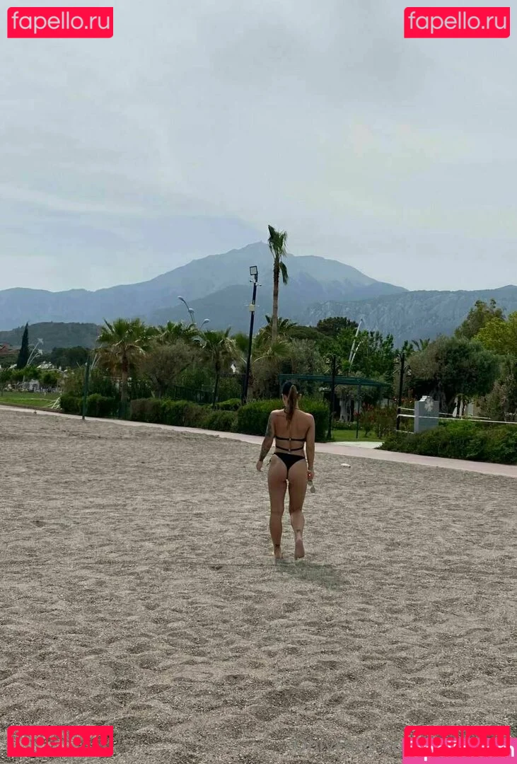 juliawind Onlyfans Photo Gallery 