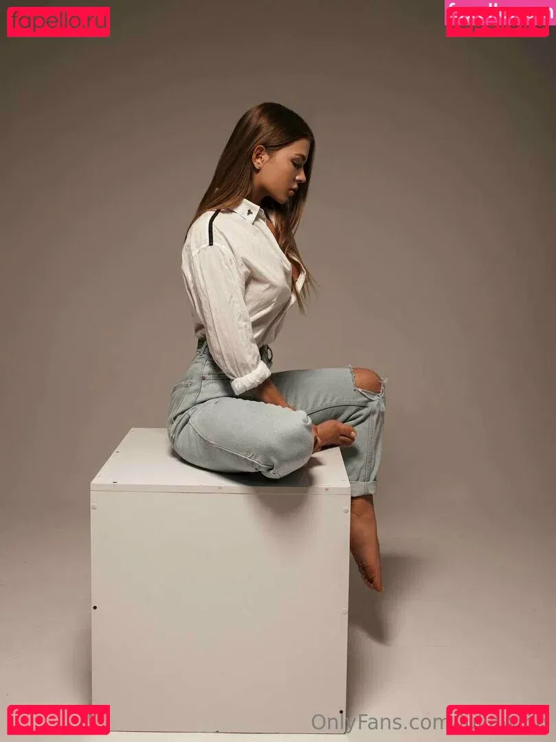 juliawind Onlyfans Photo Gallery 