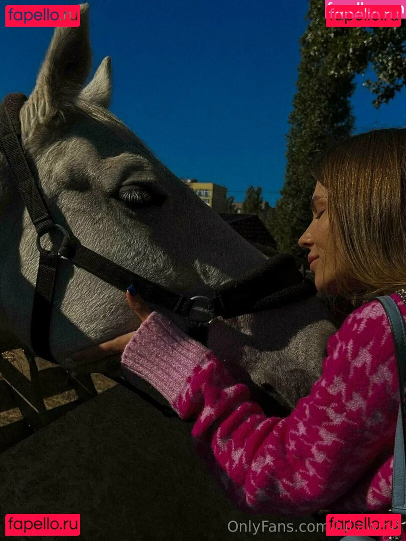 juliawind Onlyfans Photo Gallery 