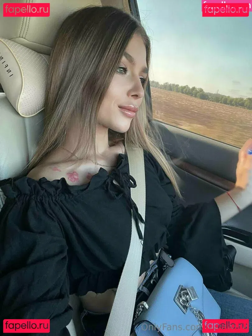 juliawind Onlyfans Photo Gallery 