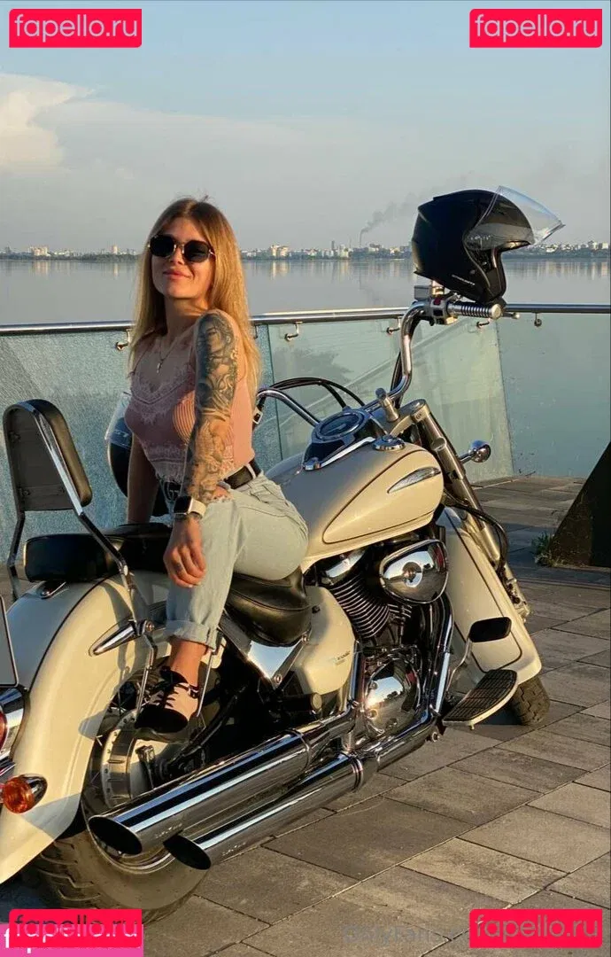 juliawind Onlyfans Photo Gallery 